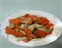 杏鲍菇胡萝卜炒肉丁的做法图解1