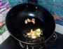 炸虾球的做法图解3