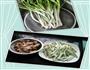 荞菜炒烧肉的做法图解1