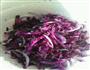 凉拌洋葱紫甘蓝的做法图解2