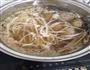 豆芽牛肉丸子汤的做法图解5