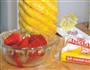 菠萝芝士草莓的做法图解1