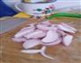 牛肉洋葱土豆片的做法图解2