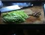 包心菜炒腊肠的做法图解1