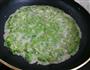 乐乐自家菜-榆钱煎饼的做法图解5