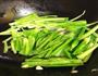 豆鼓鲮鱼油麦菜的做法图解8