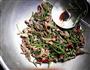 野芹菜炒肉的做法图解7
