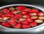 草莓酱的做法图解1