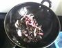 洋葱木耳炒鸡蛋的做法图解4