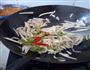 杏鲍菇炒辣椒的做法图解6