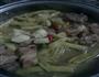 排骨炖豆角土豆的做法图解1