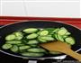 木耳黄瓜炒蛋的做法图解5