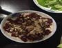 圆白菜炒尖椒牛肉片的做法图解1
