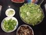 圆白菜炒尖椒牛肉片的做法图解2