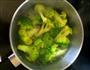 西兰花窝蛋牛肉饭的做法图解2