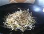 韭菜炒豆芽的做法图解4