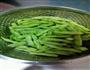 蒜香干煸豆角的做法图解1