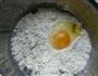乐乐自家菜-槐花煎饼的做法图解2