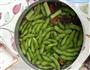 煮毛豆的做法图解2