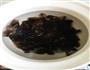黑木耳红枣汤的做法图解1