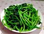 教大家如何炒出翠绿的青菜-蒜炒红薯叶的做法图解4