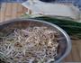 韭菜炒干豆腐豆芽的做法图解1