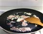 肉片炒南瓜的做法图解2