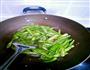 青辣椒炒鸡翅尖的做法图解6