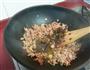 咸菜豇豆炒肉糜的做法图解4