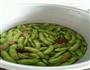 凉拌毛豆的做法图解2