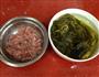 黑酸菜炒牛肉的做法图解1