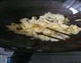 豆角肉蛋炒面的做法图解2