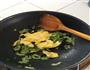 苦瓜木耳炒鸡蛋的做法图解6