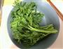 茼蒿酸菜粉丝汤的做法图解2