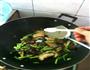 芹菜木耳炒肉的做法图解13