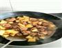 土豆块烧鸡块的做法图解5