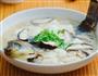 香菇豆腐鲫鱼汤的做法图解3