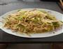 扁豆角肉丝炒饼的做法图解5