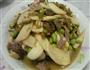 咸菜茭白毛豆子炒肉片的做法图解1