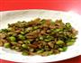 萝卜干炒毛豆子的做法图解5