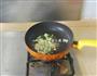 板栗辣子鸡腿的做法图解3