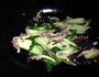 木耳蟹菇炒青菜的做法图解1