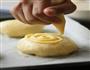 卡仕达香草圈圈包的做法图解17