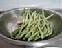 豆角焖面的做法图解1