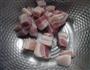 冻豆腐烧肉的做法图解2