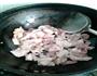 杏鲍菇煸肉片的做法图解4