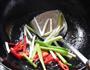 腊肉炒菜花的做法图解6
