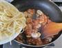 蘑菇肉酱意面的做法图解8