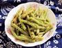 凉拌豇豆的做法图解1