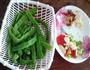 扁豆炒肉的做法图解1
